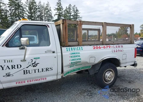 1997 Ford F-250 Xl z USA, uszkodzony, nr VIN 1FTHF25H1VEB55002